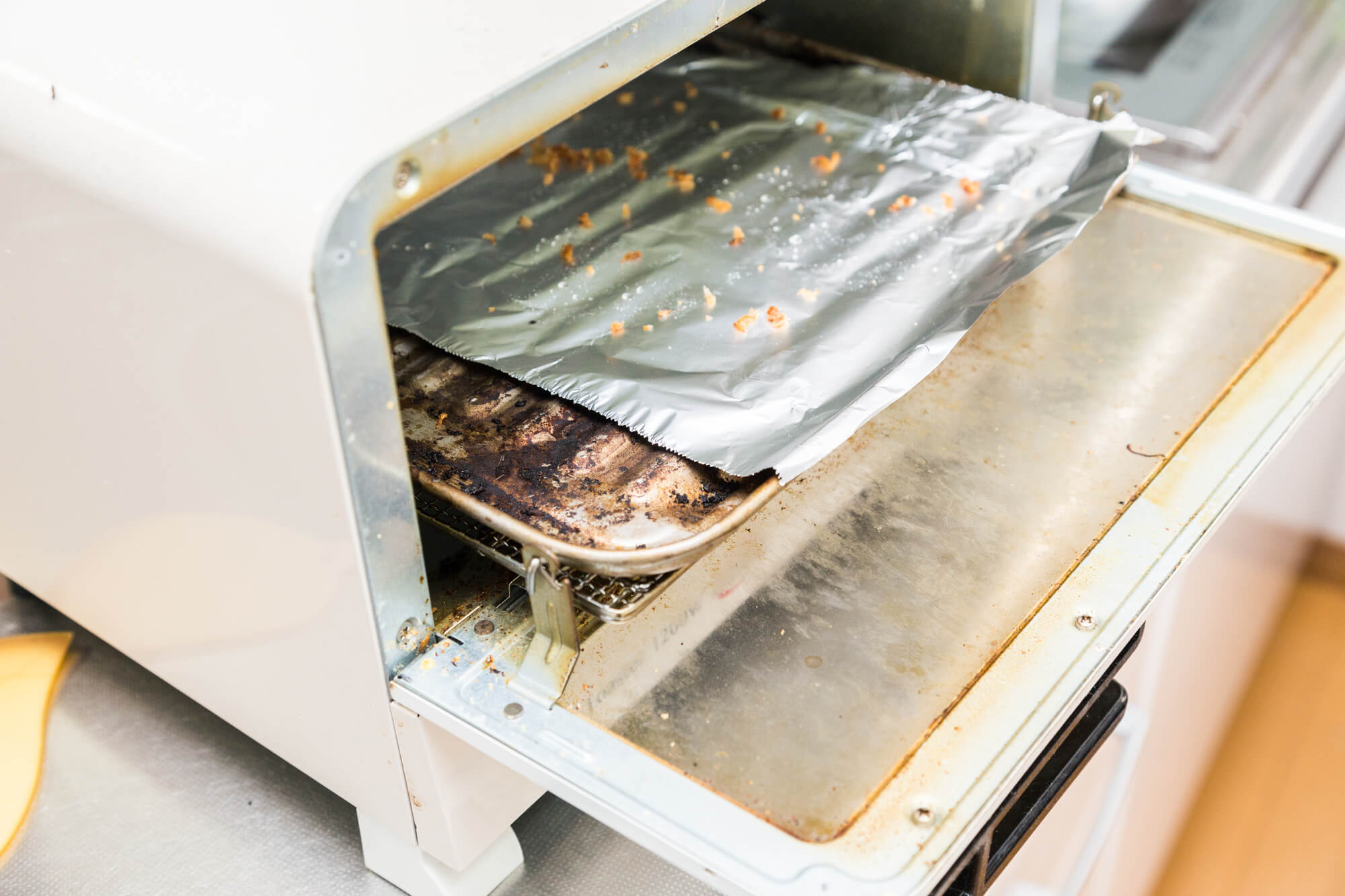 オーブントースターの汚れ