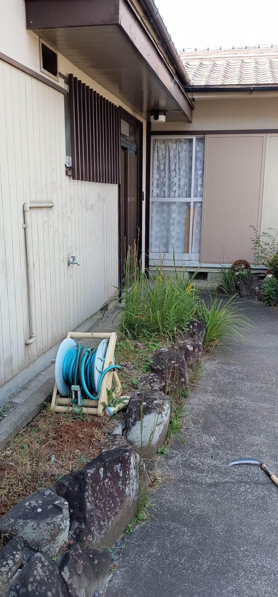 和歌山県和歌山市S様の草刈り実績ビフォー02