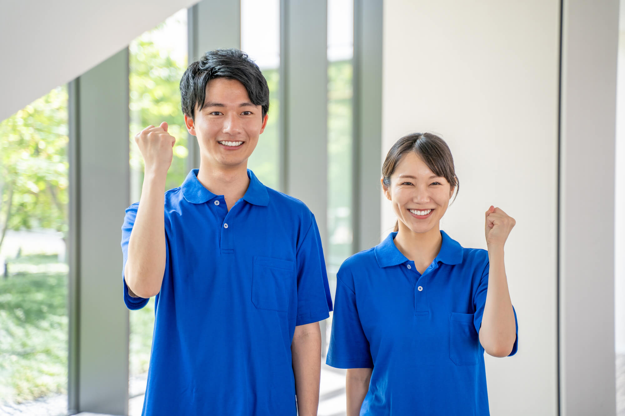 実家の自室の片付けを手伝う便利屋